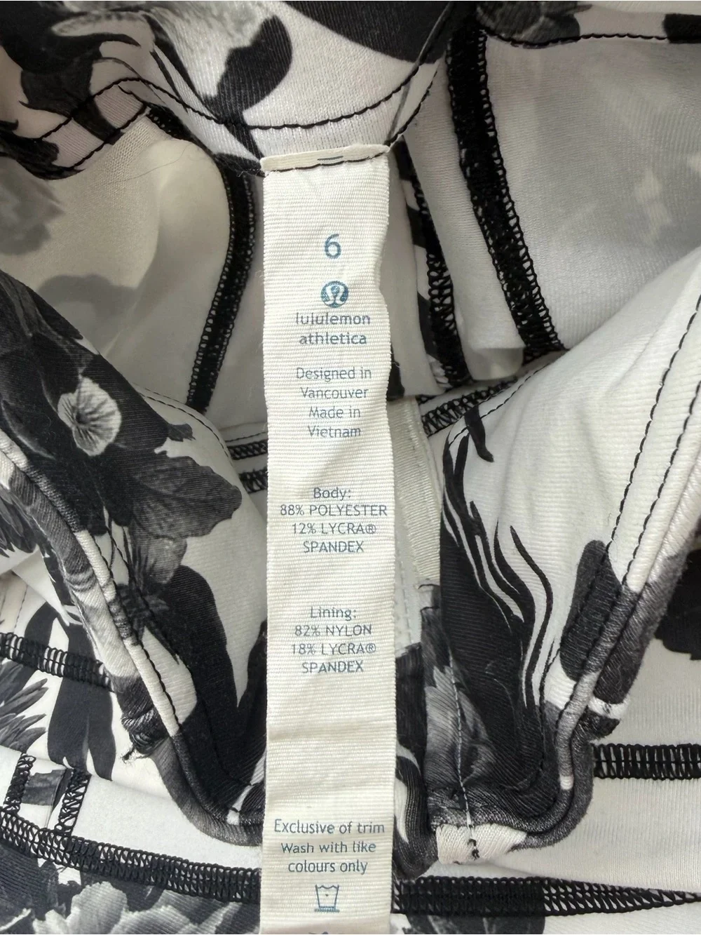 lululemon athletica Monochrome Floral Zip-Up Jacket - Black & White